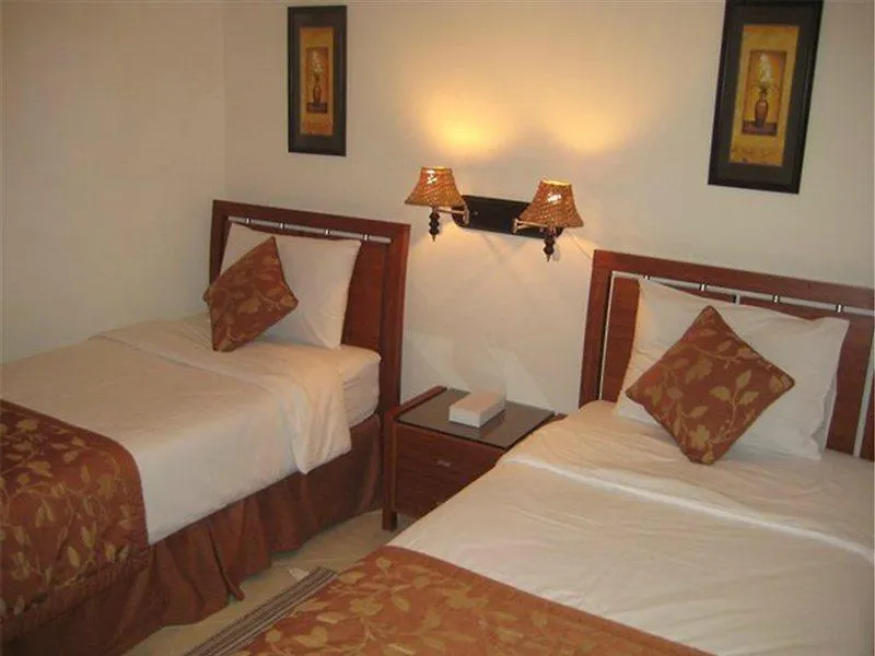 Al Deyafa Hotel Apartments Dubai 3*,